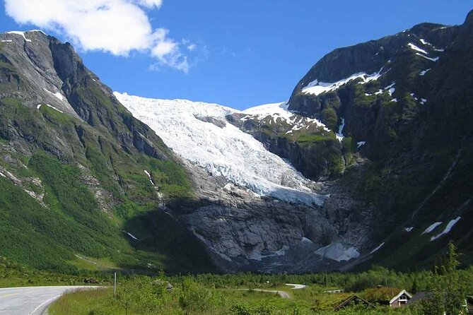 Fjord Cruise to Sognefjord and Bøyabreen Glacier - Reaching Bøyabreen after the museum