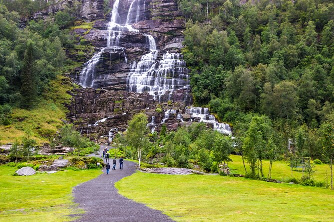 Fjord & Glacier Tour - From VOSS - Who will enjoy this Voss day trip?