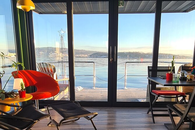 Fjord Houseboat Cruise in Oslo. 100 % electric. BYO - The first stretch: sculpture, parks, and Oslo’s residential shore