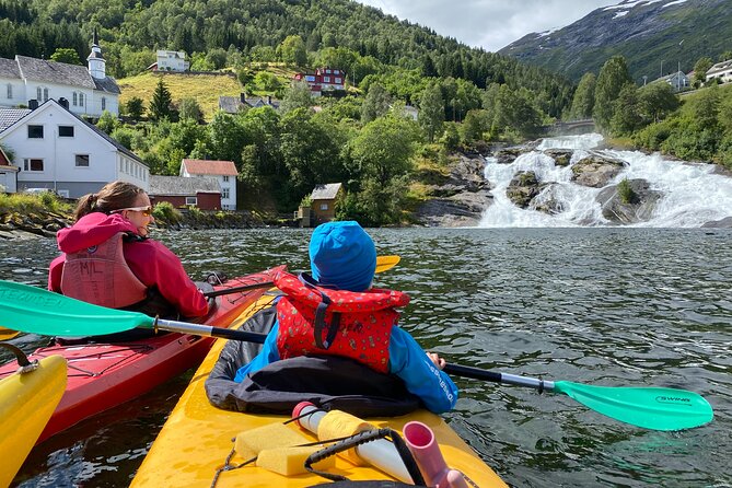 Fjord paddle in Hellesylt - Half Day Kayaking Tour - Key Points About the Hellesylt Fjord Paddle