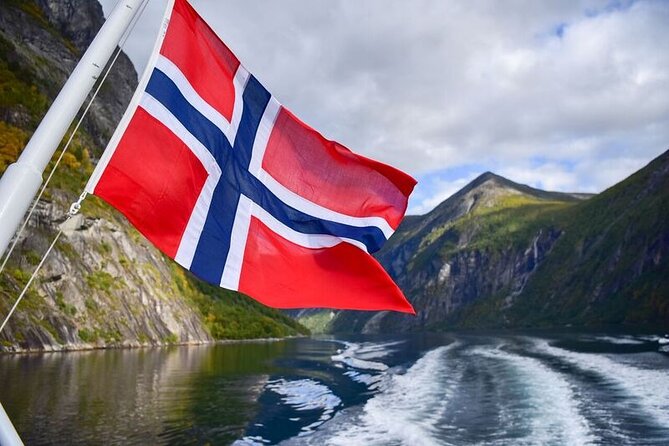 Fjord Sightseeing Tour by Boat in Geiranger - Meeting the boat in Geiranger