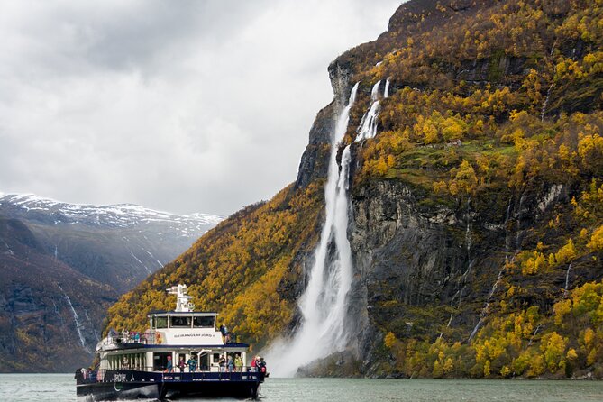 Fjord Sightseeing Tour by Boat in Geiranger - The Seven Sisters waterfall photo stop