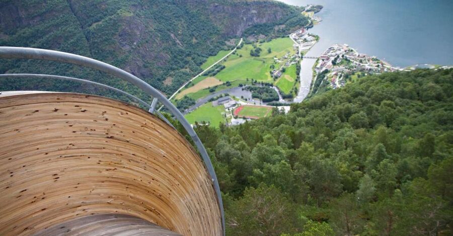 Flåm: Borgund Stave Church, Lærdal, and Stegastein Tour - Meeting the bus across the river in Flåm