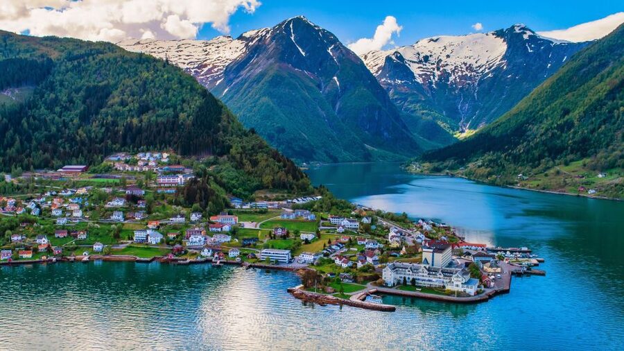 From Bergen: Flam Full-Day Cruise to Sognefjord - Sailing through Norway’s longest fjord