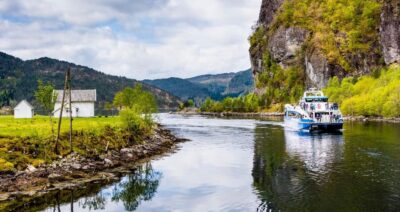 The Original Fjord Cruise to Mostraumen