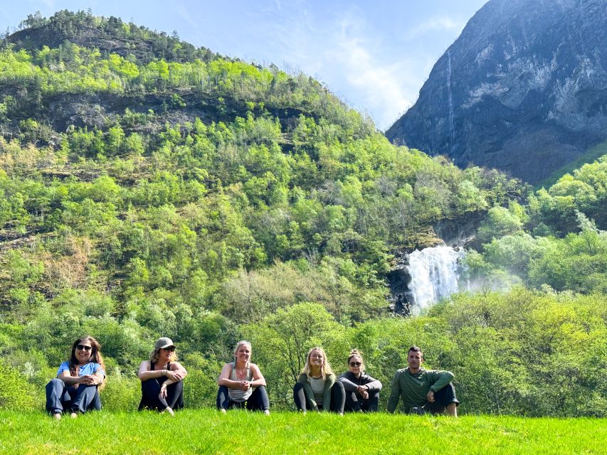 From Flåm: Nærøyfjord 3 Day Kayaking and Camping Tour - Three days of paddling, walking, and camp life