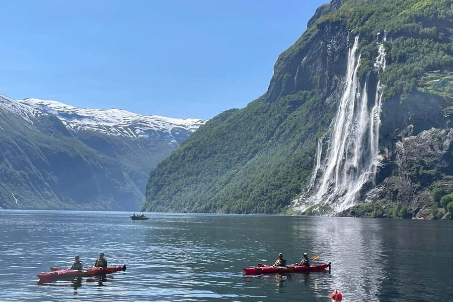From Geiranger: Geiranger Fjord Tour with Stop in Hellesylt - One and a half hours in Hellesylt