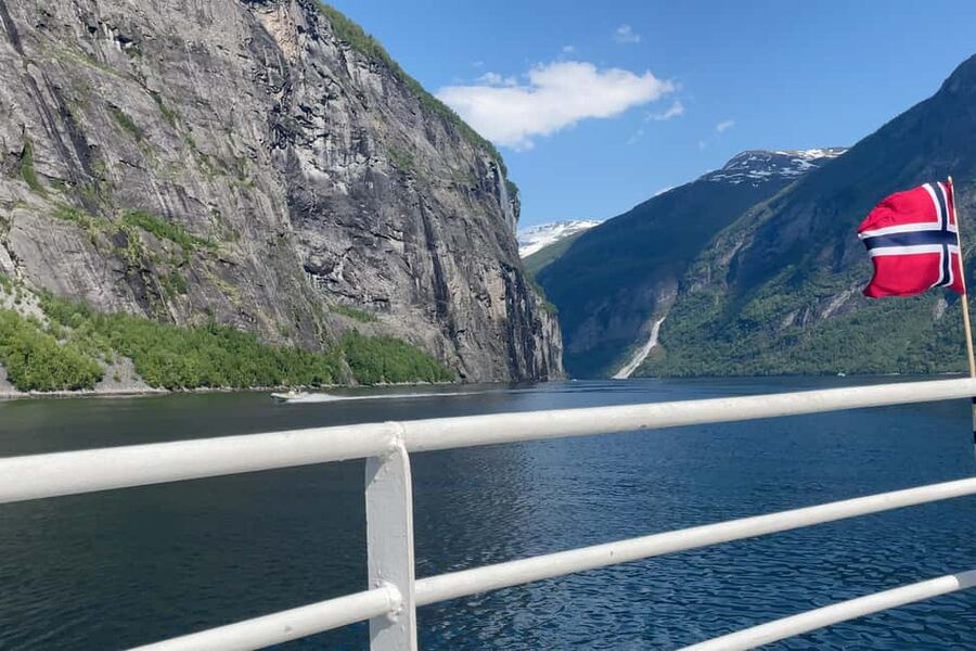 From Geiranger: Geiranger Fjord Tour with Stop in Hellesylt - The return to Geiranger at 12:25 PM