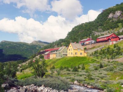 Private Round-Trip Tour to Sognefjord via Flåm