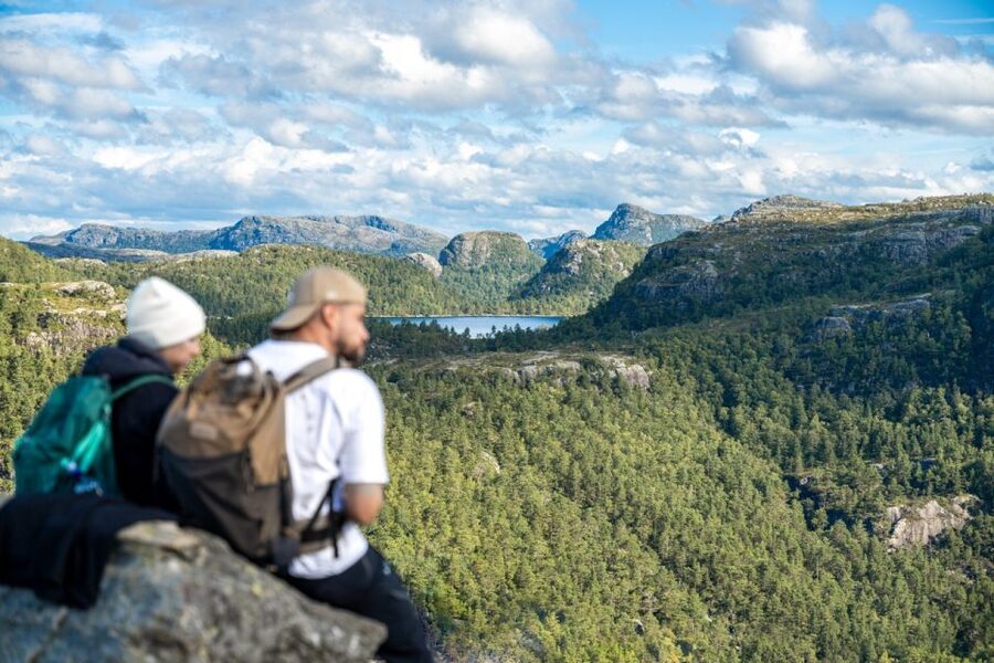 From Stavanger: Pulpit Rock Guided Hike with Pickup - Should you book the Pulpit Rock guided hike?