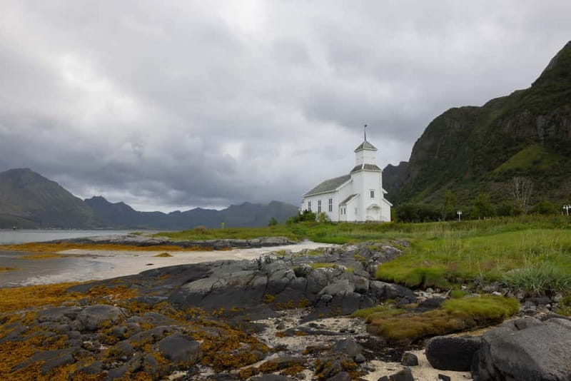 From Svolvaer: 2- Day Lofoten Highlights Photo Tour - Day one: from Ramberg Beach to Reine