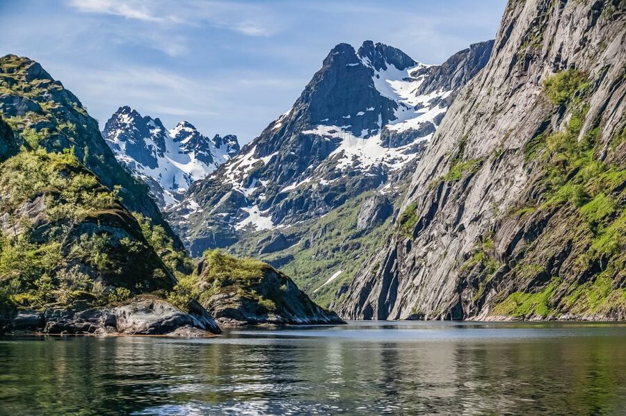 From Svolvær: Lofoten Islands Silent Trollfjord Cruise - The return through Molldøra