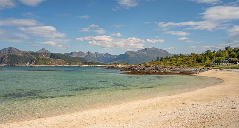 From Tromsø: Arctic Roadtrip: fjords tour with scenic picnic - Ersfjordbotn and Nordfjordbotn: the first fjord views