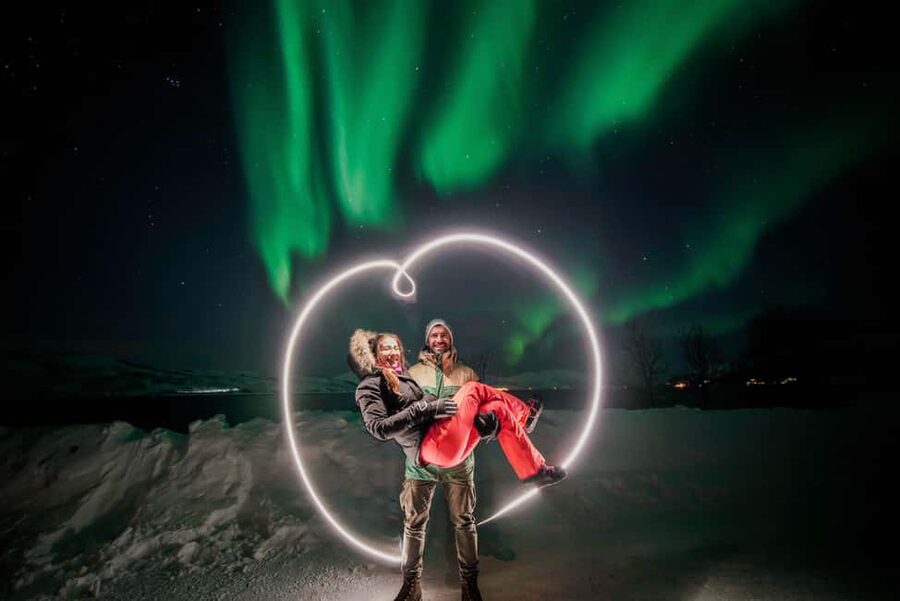 From Tromsø: Aurora Borealis Tour - Following forecasts instead of fixed sightseeing stops