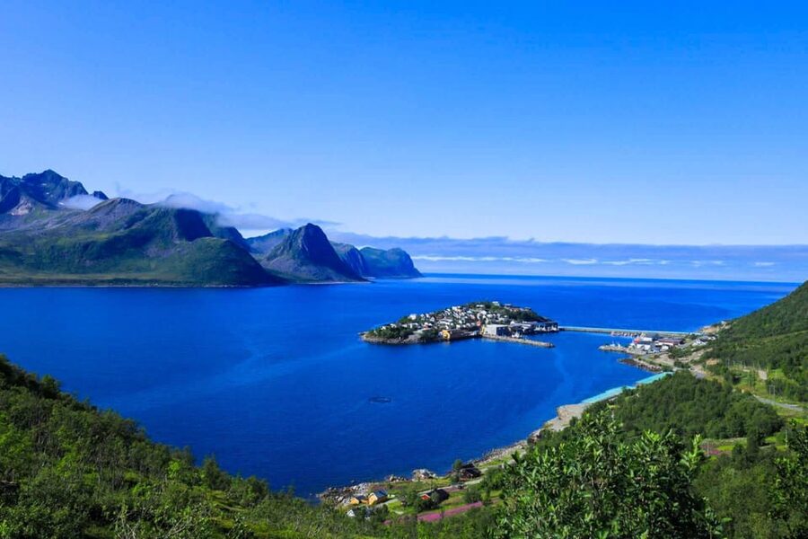 From Tromsø:（Chinese）Senja Day Trip - Ersfjord and the Golden Toilet