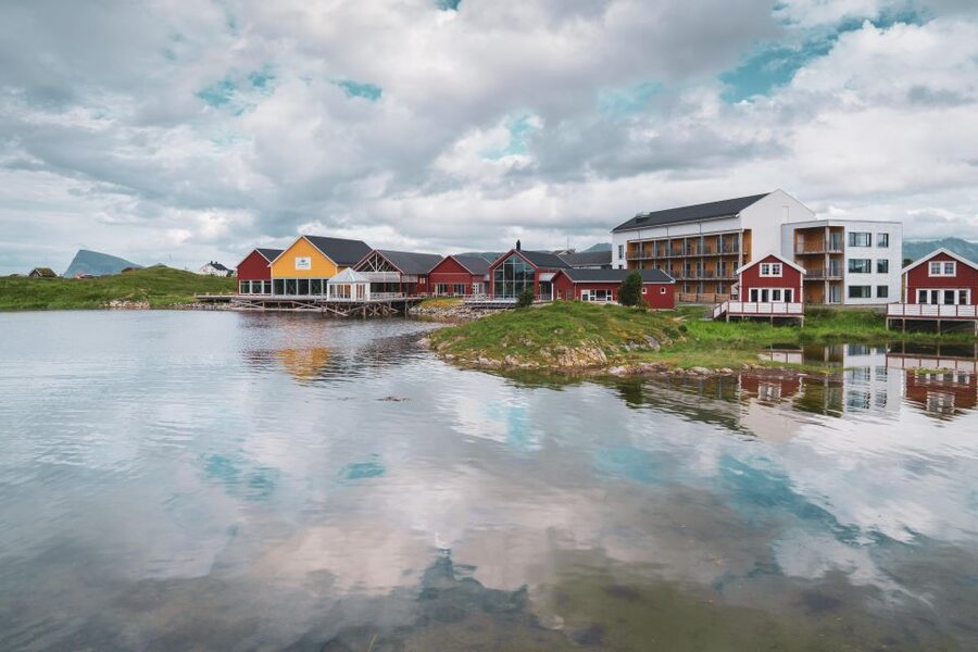 From Tromsø: Kayak trip with lunch and sauna at Sommarøy - Who should book this Sommarøy outing?