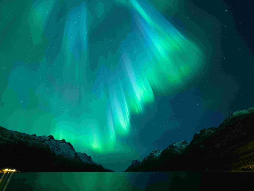 From Tromsø: Northern Lights Cruise on a Cozy Vintage Vessel - Searching for the Aurora over Tromsø’s fjords