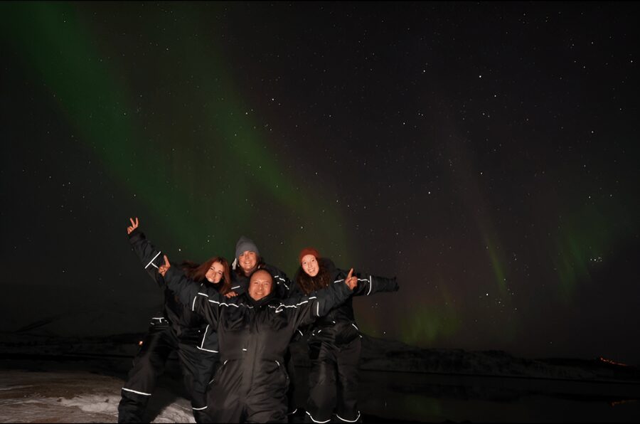 From Tromsø: Northern Lights Tour in Minibus with Photos - Key points to know before booking