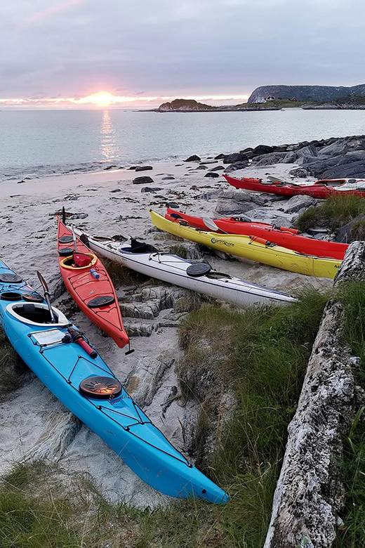 From Tromsø: Sea Kayaking Tour at Sommarøy with Transfer - The second paddle explores the shallows