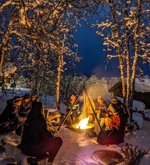 Geilo: Evening family tour with sledge, campfire and fun! - Starting with snowshoes in the Slaatta forest
