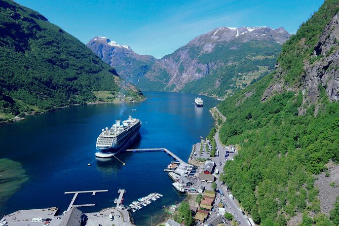 Geiranger: Excursions.no Geiranger Highlights - What this Geiranger tour is really designed to do