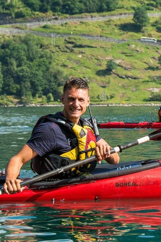 Geiranger: Kayak tour with guide - Rain, cold water, and the gear you need