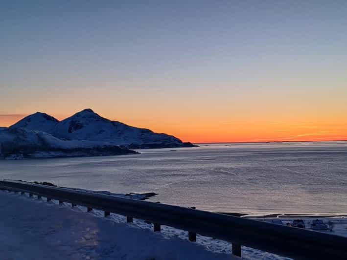 Grøtfjord, Tromsø. Unique Artic scenic route. - Fresh Salmon and Local Food From the Island