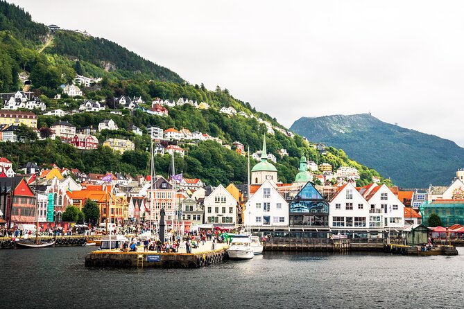 Group City Tour- Walking - Fish Market: A Quick Introduction to Bergen’s Food Culture