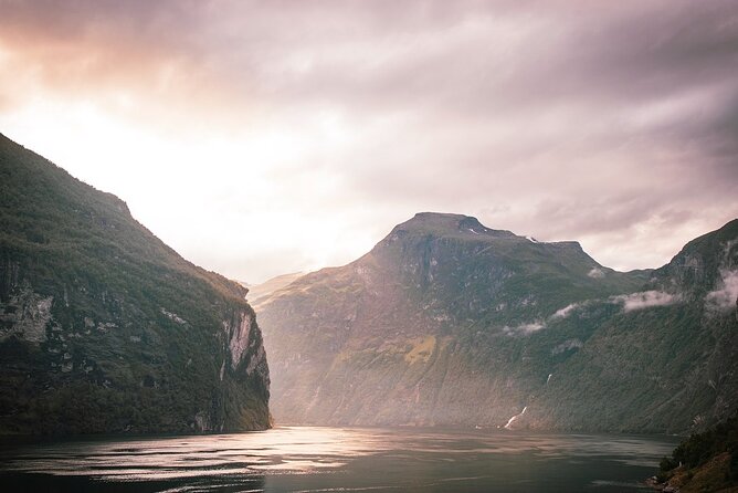 Guided Boat Tour in Geiranger - How fast is the ride?