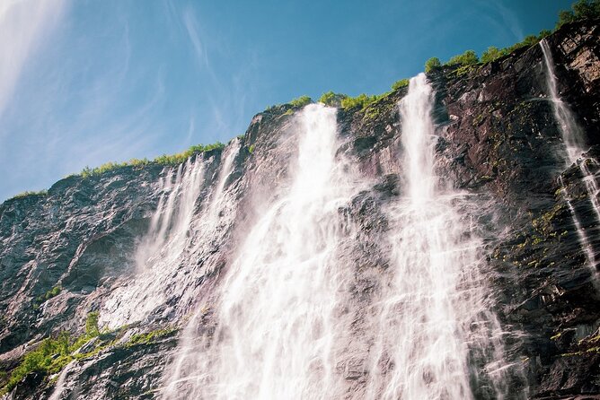 Guided Boat Tour in Geiranger - What the 1-hour-15-minute itinerary feels like