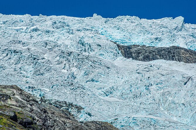 Guided Fjord & Glacier Tour - From BERGEN - Storesvingen gives you the first big view