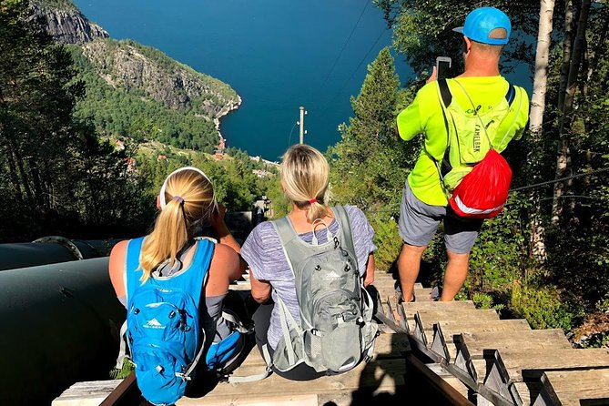 Guided hike to Florli 4,444 steps - Key points at a glance