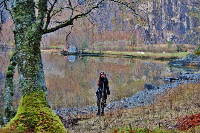 GUIDED TOUR: Secrets of the Fjords - the Osterfjord and Mo, 6.5 hours - Kvernhusfossen and the long ride back