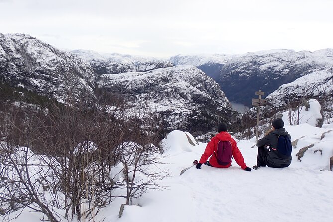 Guided winter hike to Pulpit Rock Preikestolen - Who Should Choose This Hike