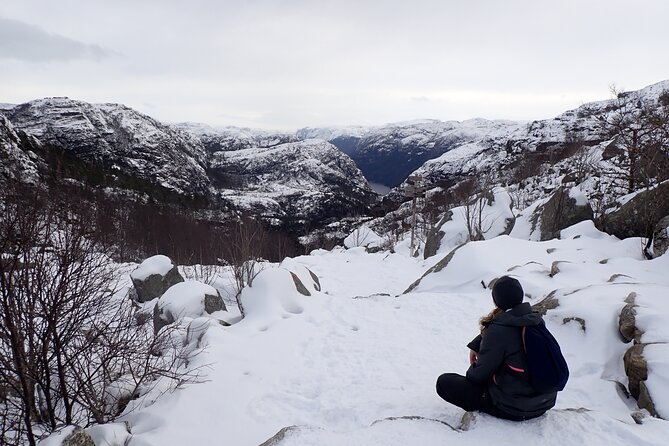 Guided winter hike to Pulpit Rock Preikestolen - Leaving Stavanger at 7:00 am