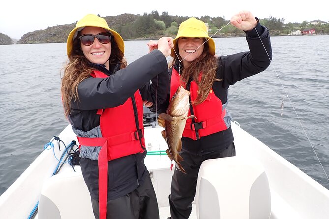 Half Day Fishing and Outdoor Cooking in Bergen - From Strandkaien to Syltøy in 35 minutes