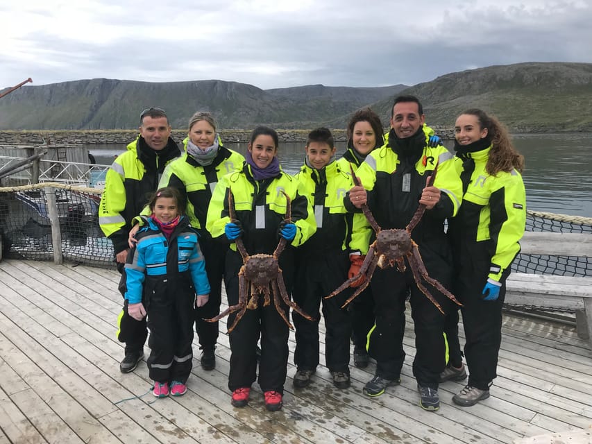 Honningsvåg: North Cape King Crab & Arctic Wildlife Safari - Kjelvik, a fishing village with a difficult past