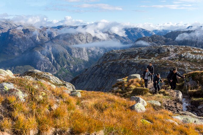 Kjerag Low-Season Hike + Packed Lunch - The Six-Hour Hiking Day: What It Demands