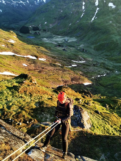Lofoten: Full Day Combo tour, (kayaking and rappelling) - Rappelling down the cliffs