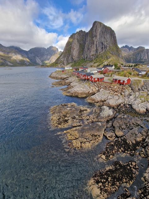 Lofoten: Reine, Hamnøy, and Skariskøya Photo Tour - Skariskøya and the quieter side of the islands