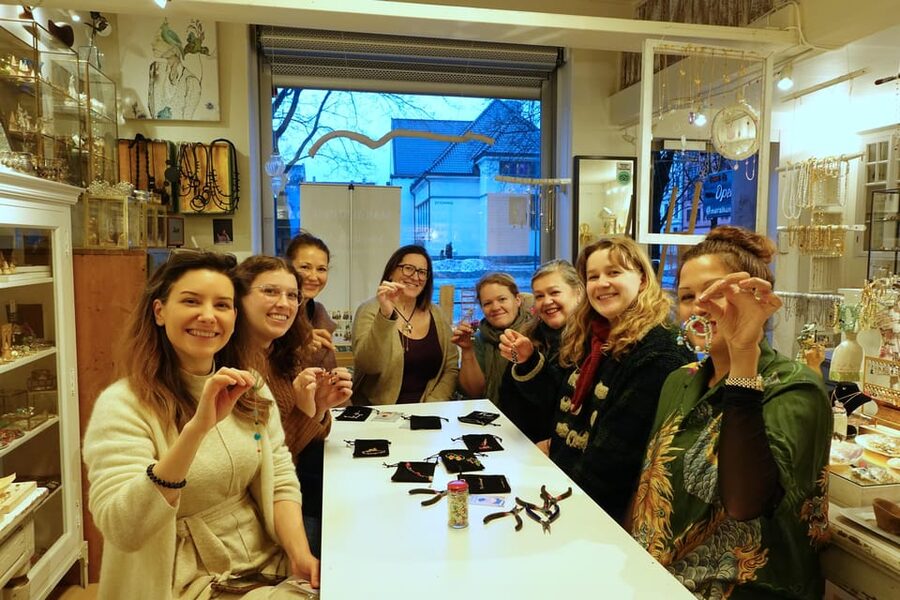 Maral Kunst : Jewelry Bar Experience (Jewelry Making) - Arriving at Maral Kunst near Schous Plass
