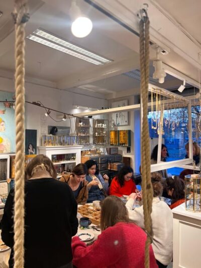 Maral Kunst : Jewelry Bar Experience (Jewelry Making)