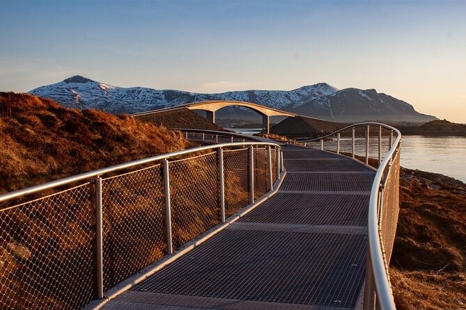 Molde and Atlantic Ocean Road Audio Tour - Farstadsanden and Elnesvågen