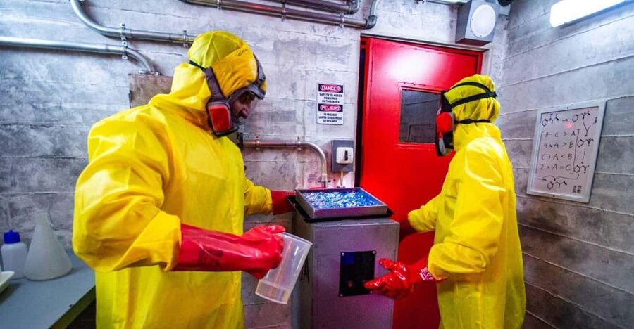Molde: Project Heisenberg Escape Room Experience - Booking advice and cancellation flexibility
