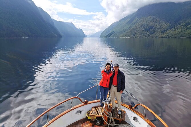 Mostraumen Private Pontoon Cruise - The Return by Bergen Railway