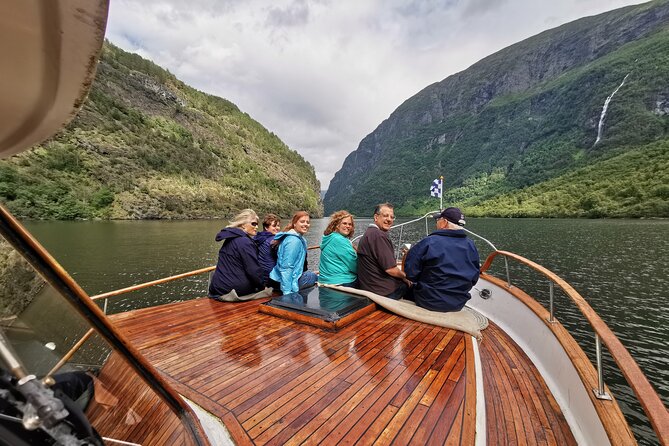 Mostraumen Private Pontoon Cruise - Who Will Enjoy This Most?