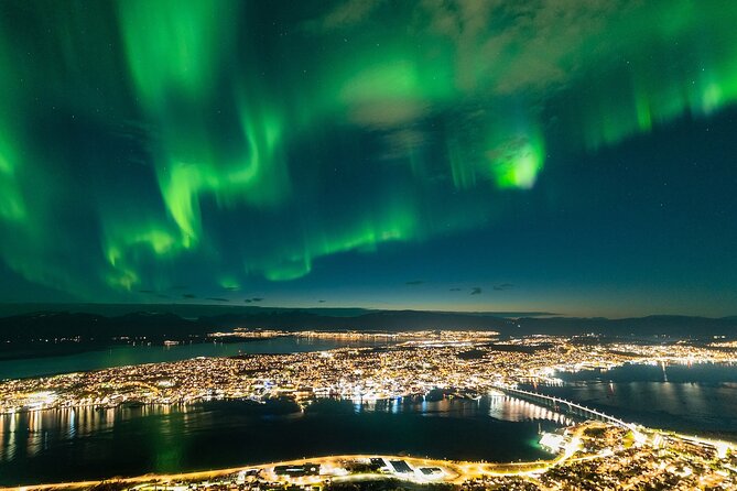 Northern Lights Adventure - Thermal suits and time in the cold