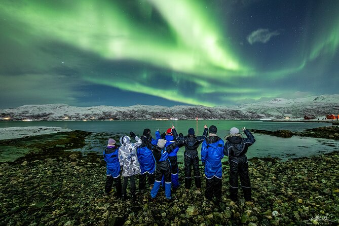 Northern Lights Adventure with Greenlander, 8 people max - Is $353.04 a fair price?