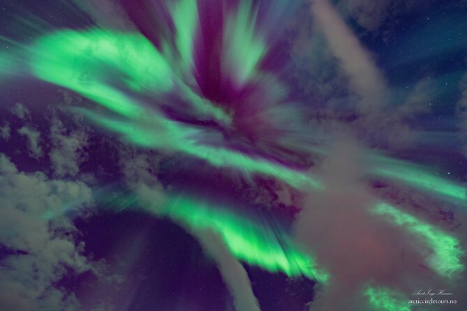 Northern Lights Tour, Photo, Toilet, Meal, Skycam in Mbus - Watching the aurora without crowds