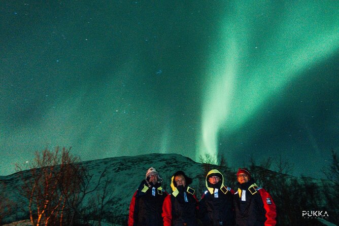 Northern Lights x Mini Bus Chase - The aurora search and what the guide does